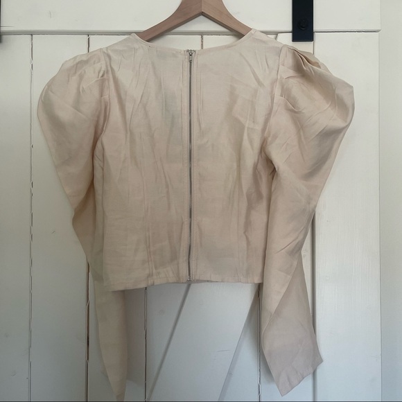 Nwt Forever 21 plunging v-neck tan bubble puff statement sleeve medium b… - Picture 8 of 8